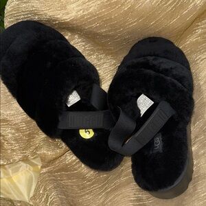 UGG Black Fluffy Sandals
